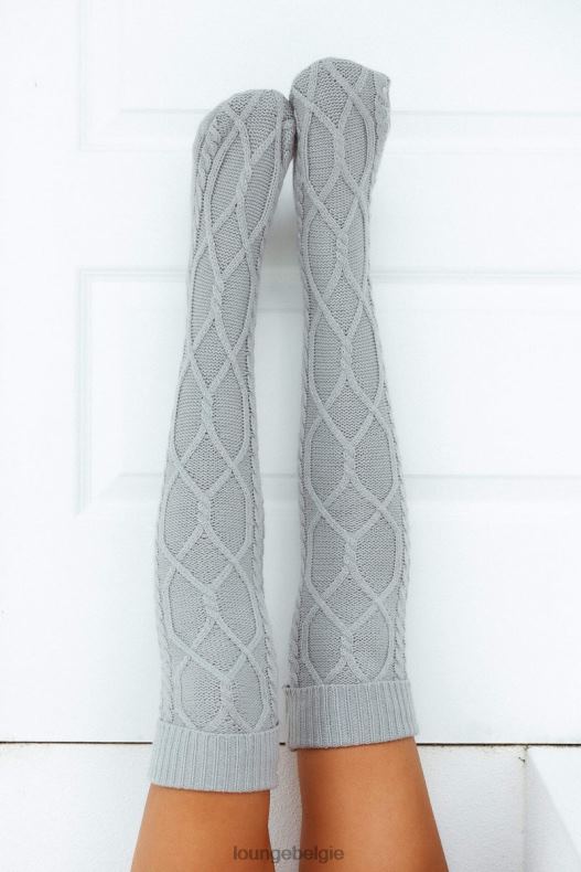 kniehoge_gezellige_gebreide_sokken_vrouwen_grijs_lounge_kleding_008zj915.jpg kniehoge gezellige gebreide sokken vrouwen grijs Lounge kleding 008ZJ915 - Image 1