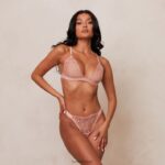 geborduurde triangelbeha en stringset vrouwen roze Lounge ondergoed 008ZJ188