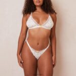 Geribbelde set met driehoekige bh en string/slip met bloemenmotief vrouwen wit Lounge ondergoed 008ZJ223 - Image 11