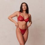 illustratie balconette bh & string/slip set vrouwen kastanjebruin Lounge ondergoed 008ZJ14